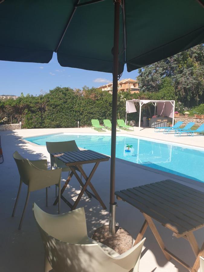 Villa Flore - Penthouse - Apartment In Villa Casteldaccia Exterior photo